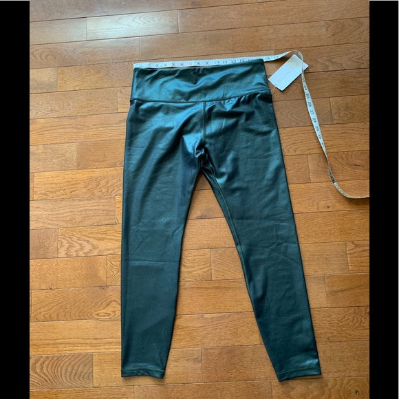 🎁Athleta Ultra High Rise Elation Shimmer Tight- Teal-S/L🎁 - Picture 6 of 16